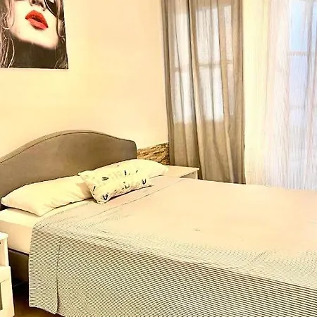 Cozy Two Bed Apartment.