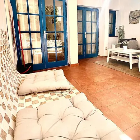 Cozy Two Bed Apartment.