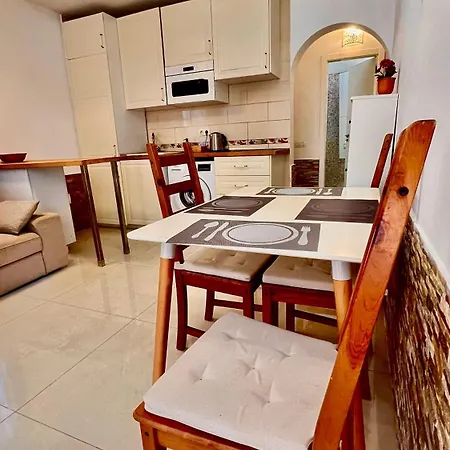 Appartement Cozy Two Bed Apartment.