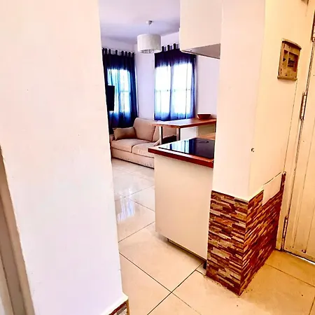 Cozy Two Bed Apartment. Apartment Costa Adeje (Tenerife)
