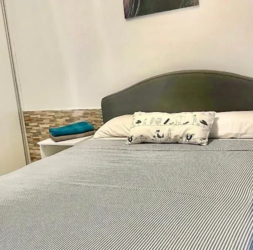 Cozy Two Bed Apartment. Apartmán Costa Adeje (Tenerife)