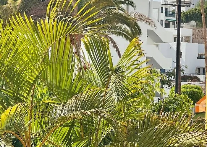 Cozy Two Bed Apartment. Daire